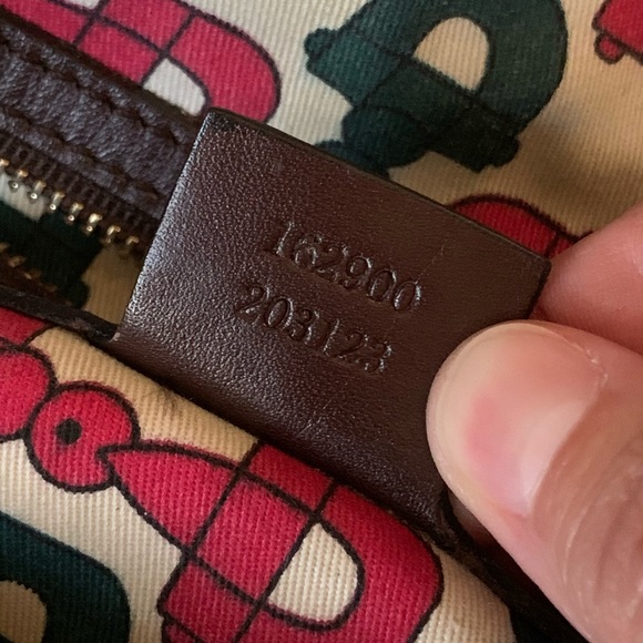 GUCCI GUCCISSIMA HORSEBIT PELHAM LEATHER HOBO BAG - Picture 3 of 6